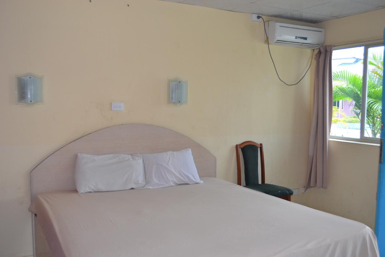 Funworld Plaza Hotel Nadi Eksteriør billede
